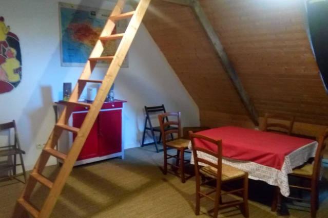 Les Gites Du Couvent Alternatif Camlez Room photo