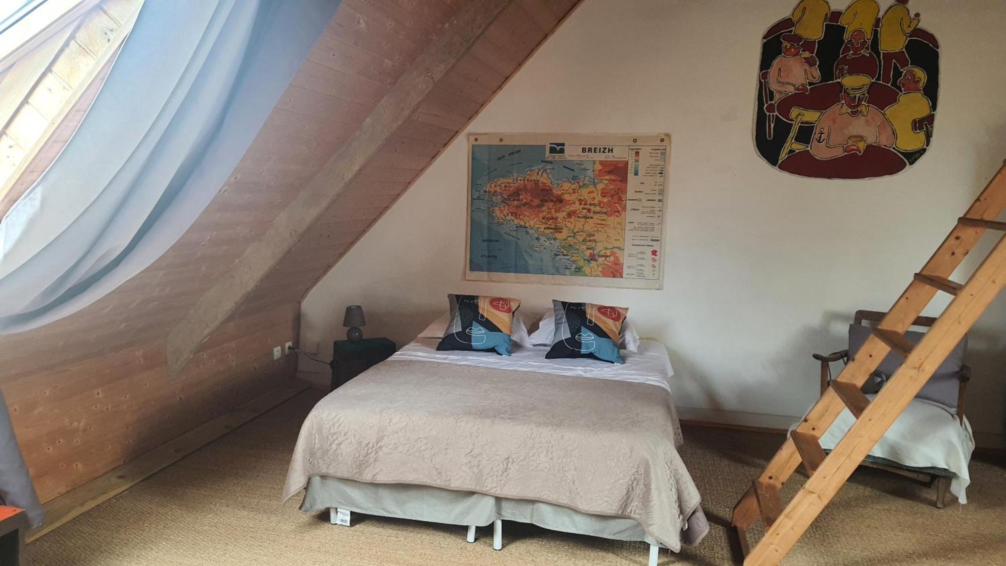 Les Gites Du Couvent Alternatif Camlez Room photo